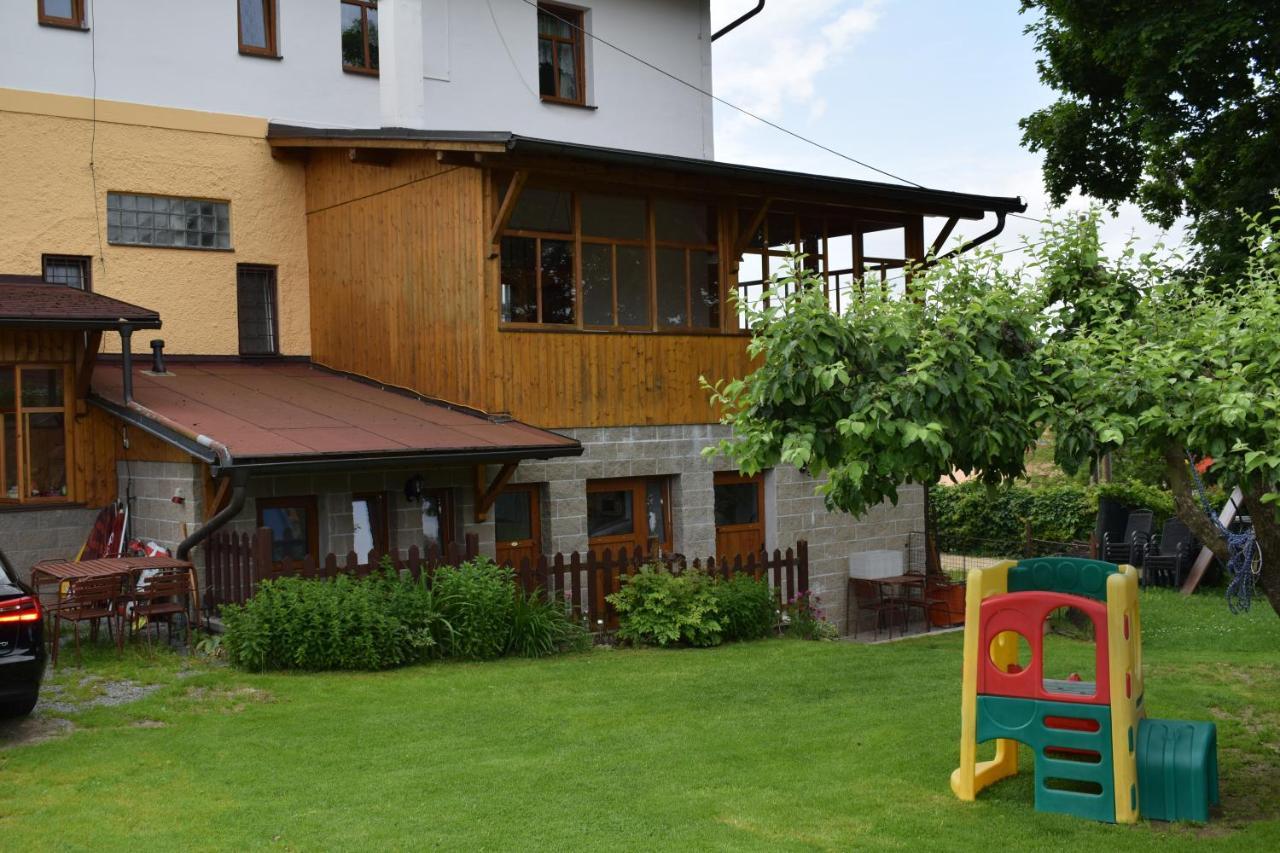 Penzion Sumava - Apartman Horní Planá Zewnętrze zdjęcie